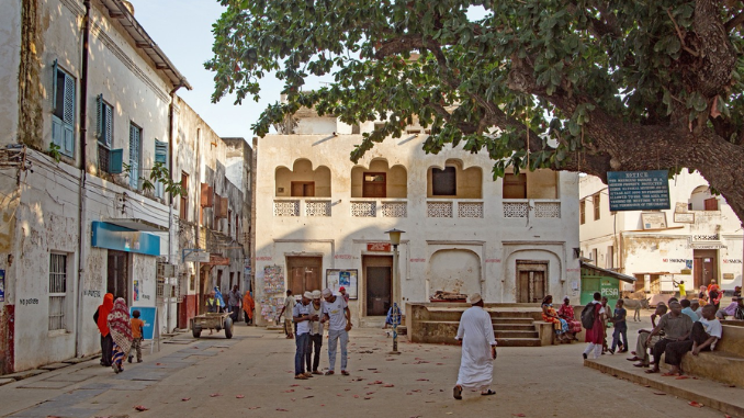 Fakta unik Lamu, sebuah pulau yang ada di Kenya masih belum banyak yang tahu. Padahal pulau ini memiliki pemandangan eksotis dengan nilai sejarah yang kental.
